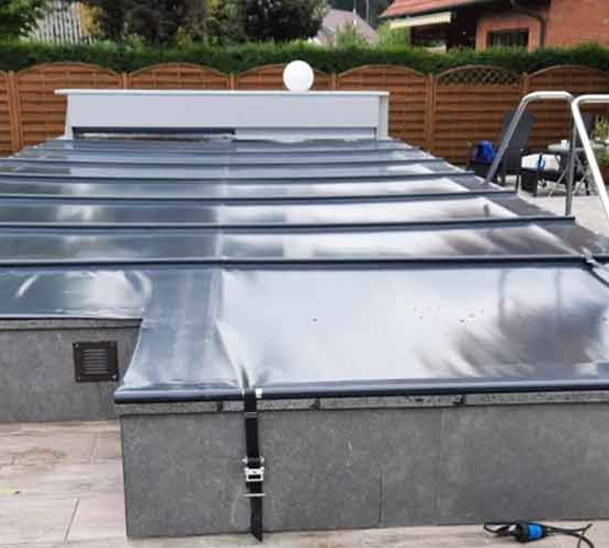 Poolplanen